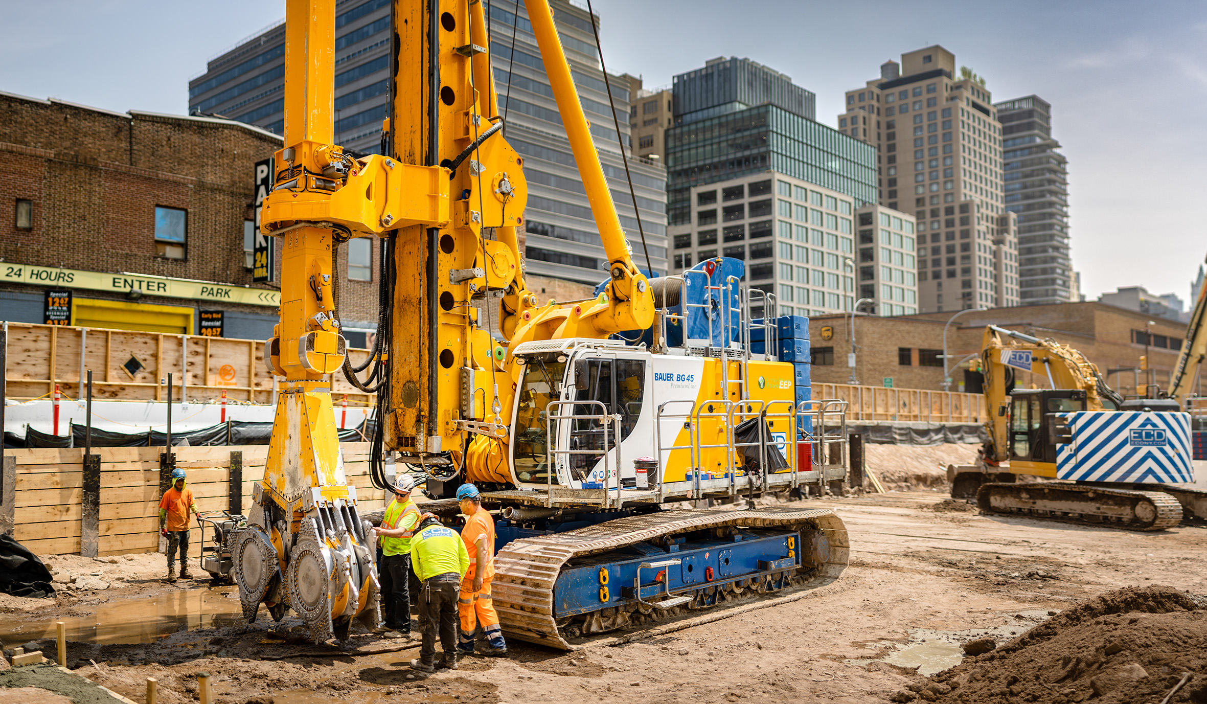 The Cutter Soil Mixing method patented by Bauer Maschinen, for which Bauer also supplies the appropriate equipment, is considered to be a particularly sustainable process. 