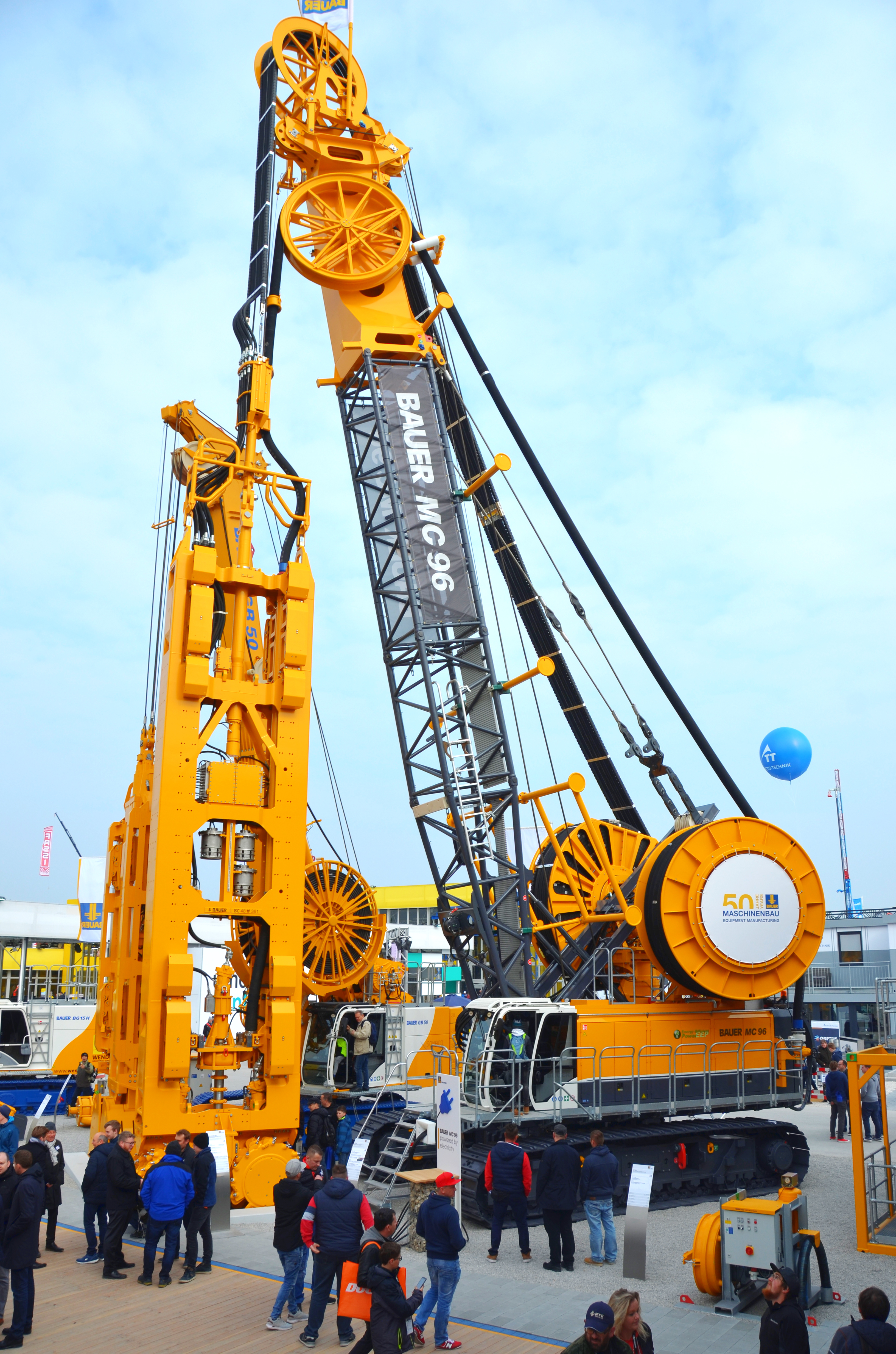 Grue treillis sur chenilles MC 96 à entraînement électrique